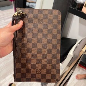 Authentic Louis Vuitton Damier neverfull clutch
